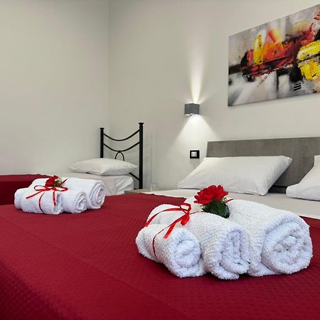 Casa Vacanze La Perla Rara Tarente Extérieur photo