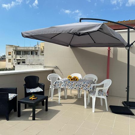 Casa Vacanze La Perla Rara Tarente Extérieur photo
